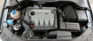 La VW Passat break TDI sans jets pour 257 mille n'est ni une blague ni une erreur, il faut juste accepter qu'elle n'a pas vu le jour hier - 9 - VW Passat Variant TDI B6 2009 nejety sale 09
