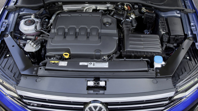 Data o reálné spotřebě VW Passat TDI, TSI a hybridní verze ukazují, co je skutečně nejúspornější