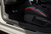 VW présente la dernière nouveauté de son genre, qui ne sera accessible qu'à une poignée de clients - 15 - VW Polo GTI Edition 25 2023 first set 15