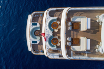 Personne ne veut d'un yacht de luxe d'une valeur de 2,7 milliards d'euros depuis des années, des vandales ont mis la main dessus - 5 - Yachtley Elements 2019 illustration photo 05